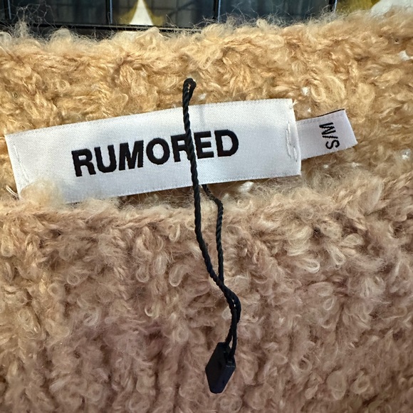 Rumored NWOT sweater. Very oversized. Fits up to large. Hand knitted - Picture 7 of 10